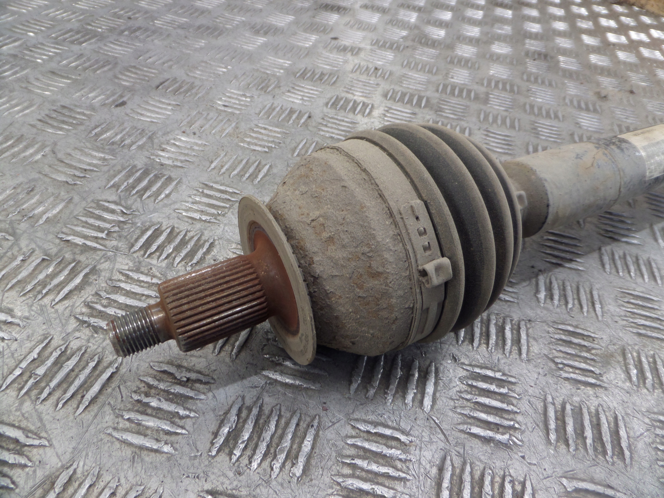 VW SKODA 1.4 TDI semi-axis right long 6C0407272C