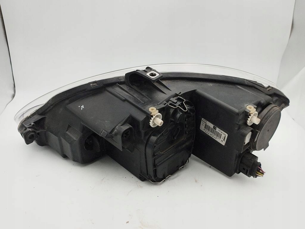 Seat Altea light right front front 5P1941006B