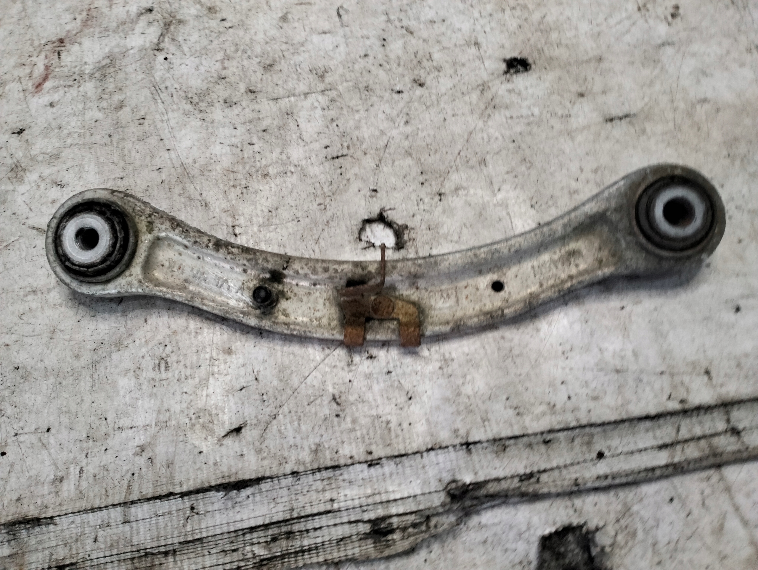 Querlenker links heck PORSCHE CAYENNE und 2005r 7L0505375A