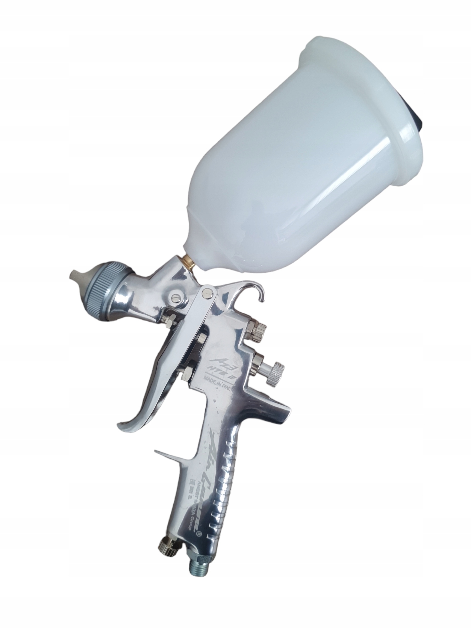 Lakovacia pištoľ Iwata AZ3 HTE2 2.5 mm hrnček 600 ml W0SPG81AG2.50C