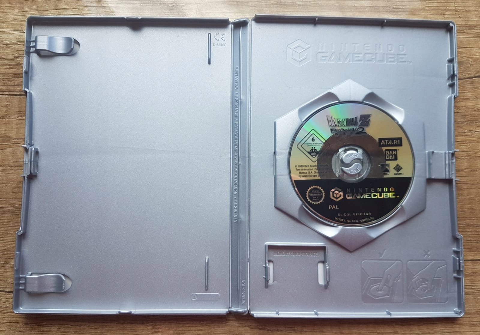 Dragon Ball Z Budokai 2 Nintendo GameCube prezent Producent Bandai Namco