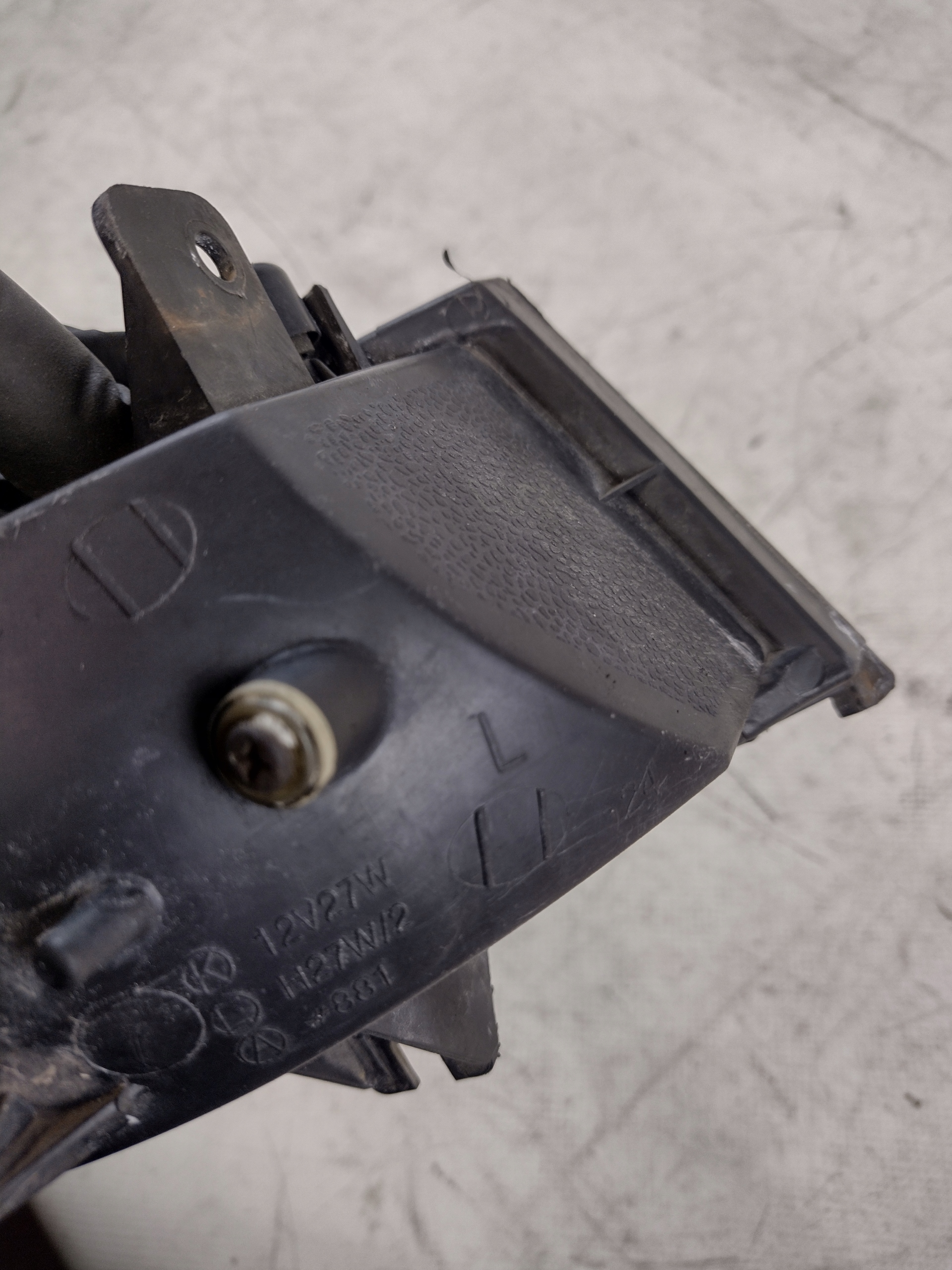 fog light left Hyundai Sonata V 92201-3K0
