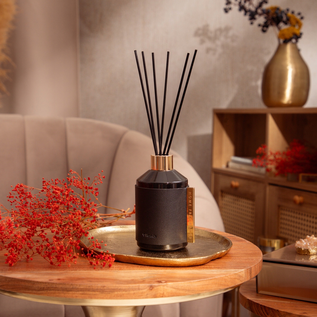 Dyfuzor zapachowy SLEEK LEATHER Amber Musk 200 ML HOMLA Marka Homla