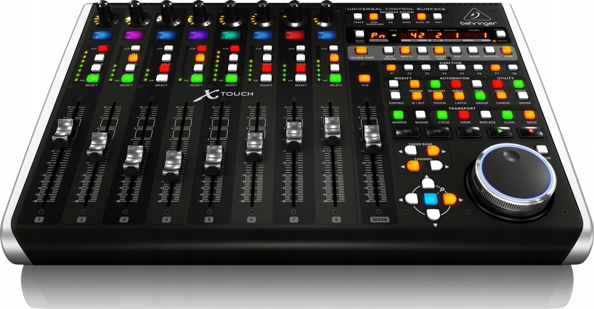 Behringer X-Touch kontroler DAW Model X-Touch Compact