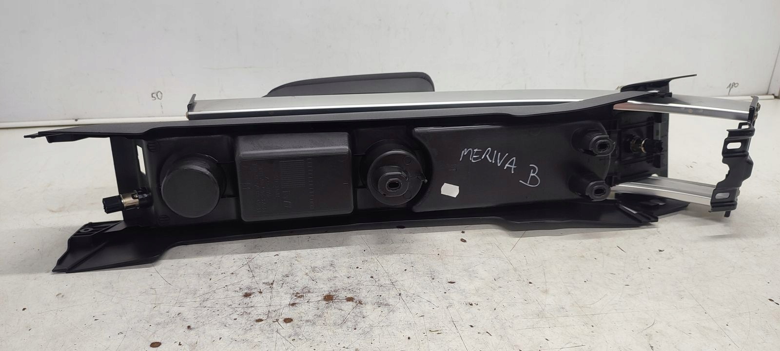 armrest tunel Opel Meriva B
