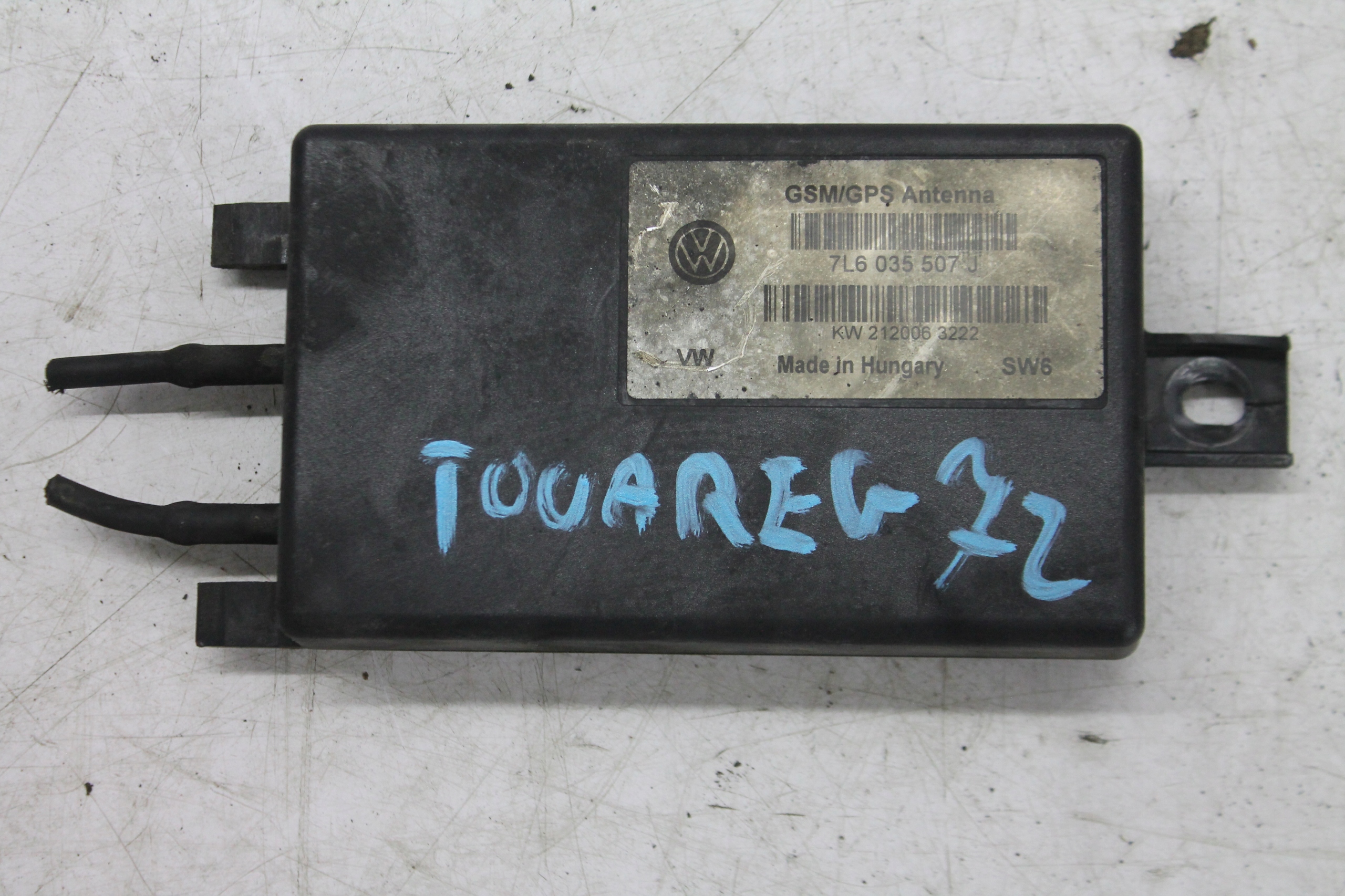 MODULE ANTENNE GPS 7L6035507J TOUAREG 7L 02-10
