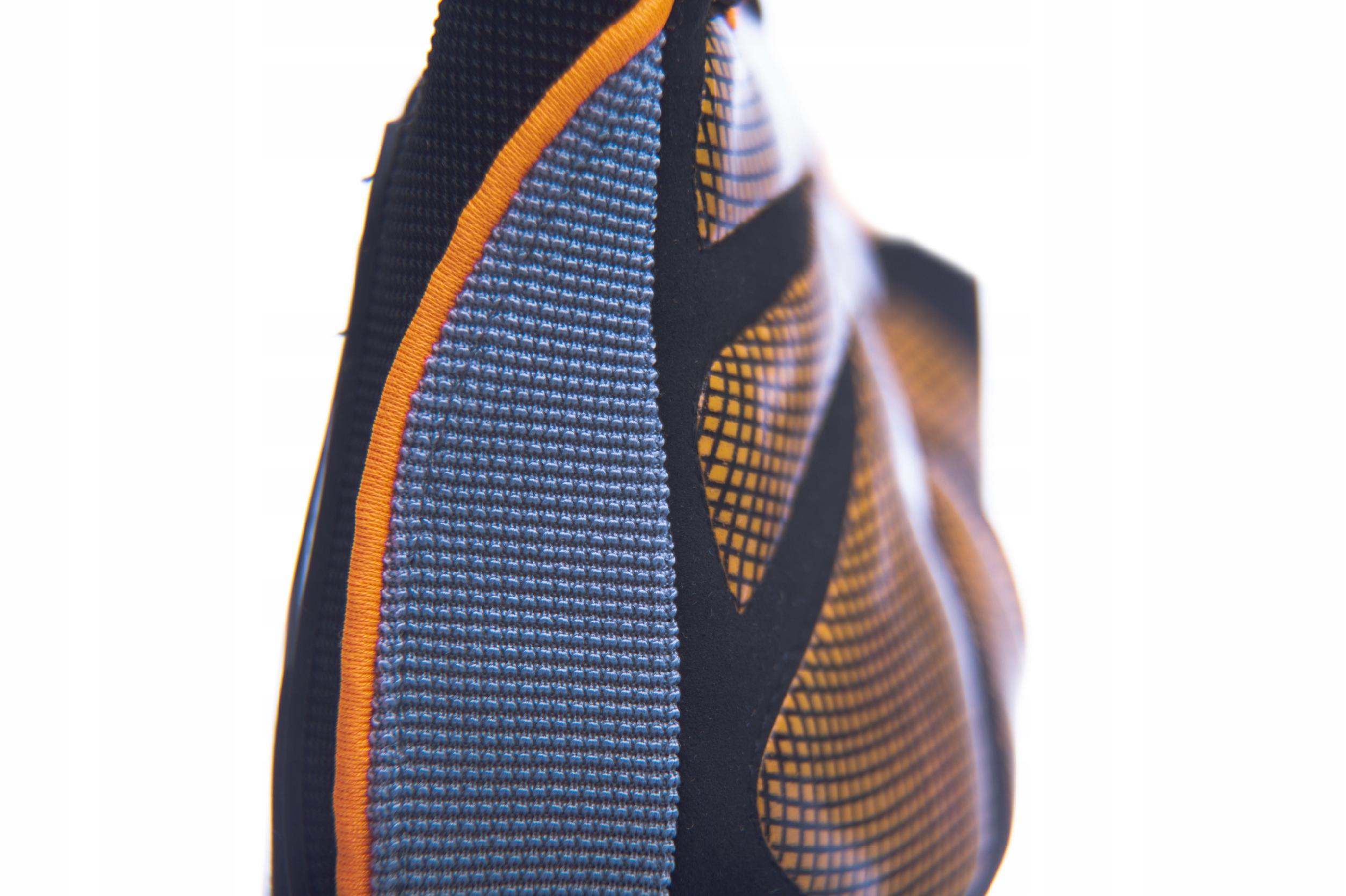 Rękawiczki rowerowe kolarskie ŻELOWE nadgarstek XL Cechy dodatkowe antypoślizgowe elementy do ekranów dotykowych na rzep żelowe elementy