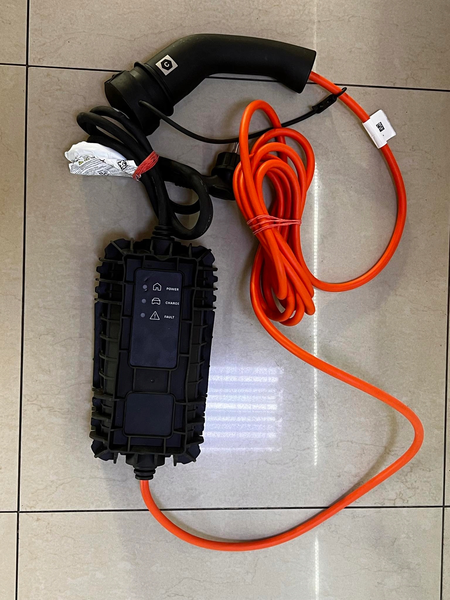 Ładowarka Samochodowa Aptiv Typ 2