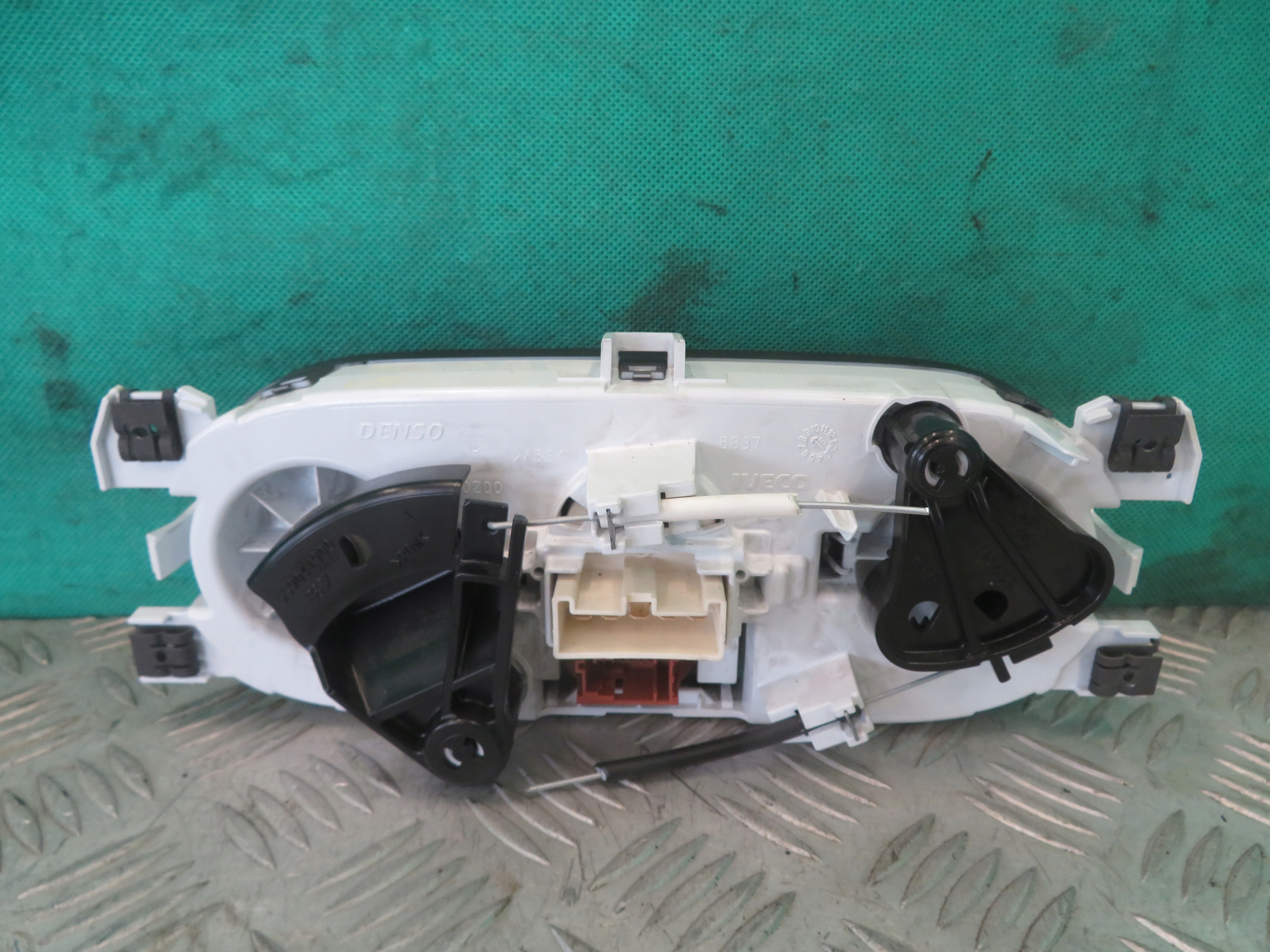 PANEL klími klimatizaci IVECO DAILY 17R 5S9040200