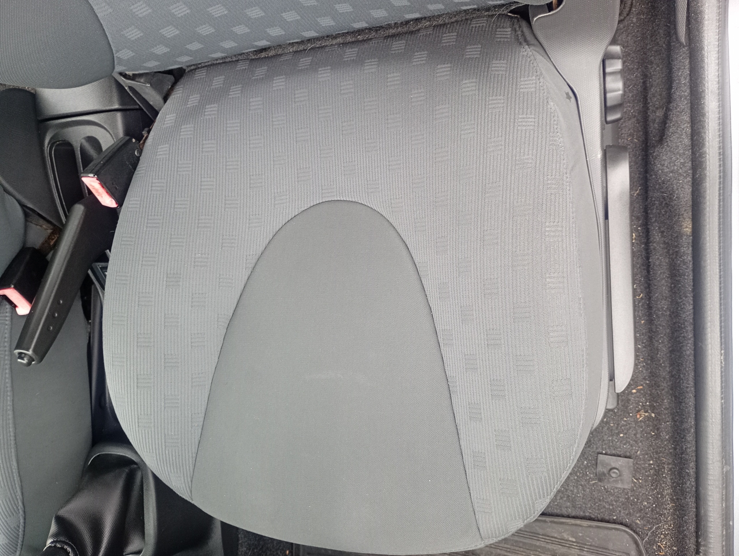 seat left driver´s Nissan Micra K12 03-10