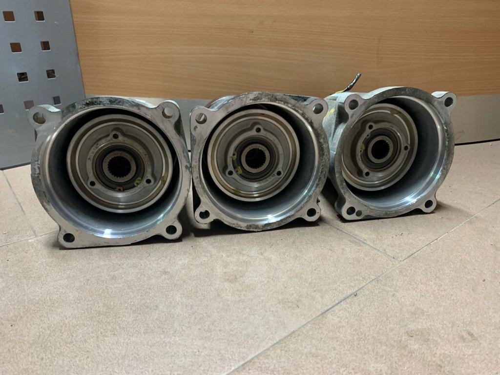 FIAT FREEMONT JOURNEY 4x4 08- SPRZĘGŁO MOST TYŁ