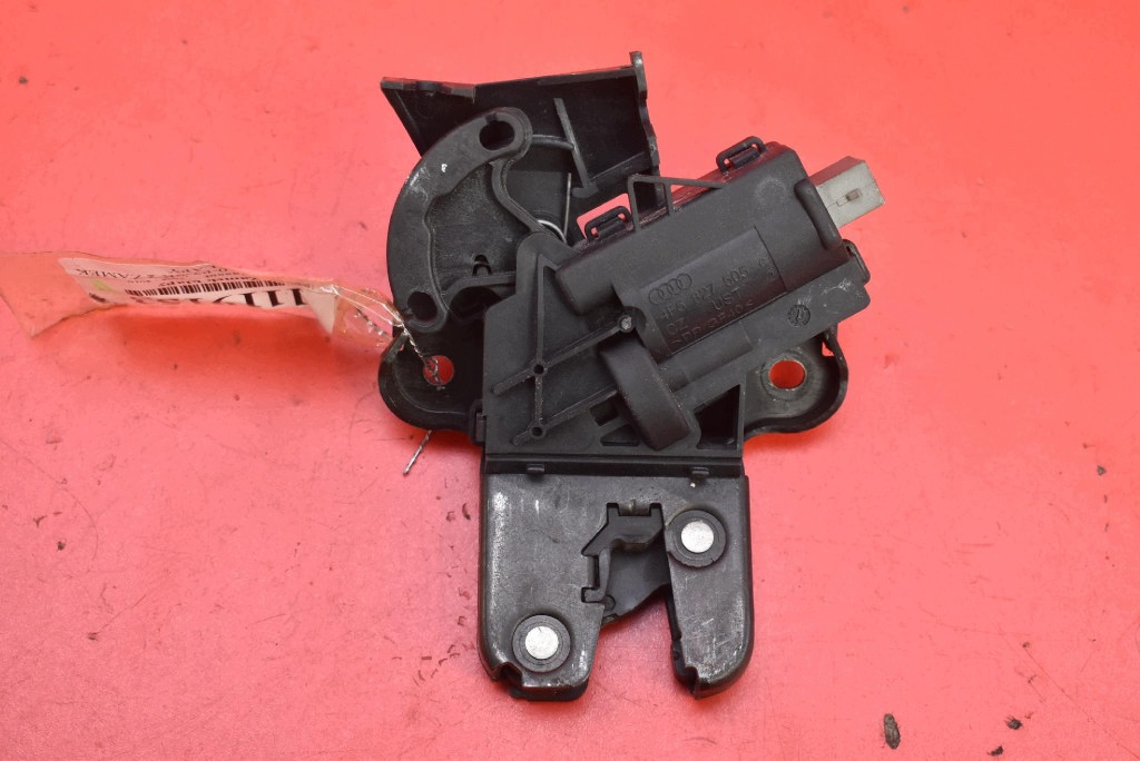 lock bonnet rear part boot 4F5827505C VW PASSAT B6 sedan 05-10