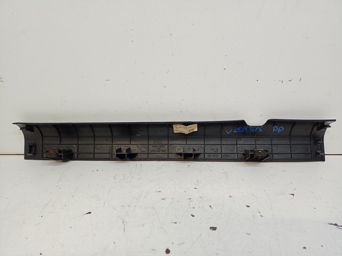 KIA VENGA cover of the threshold left right front 2009