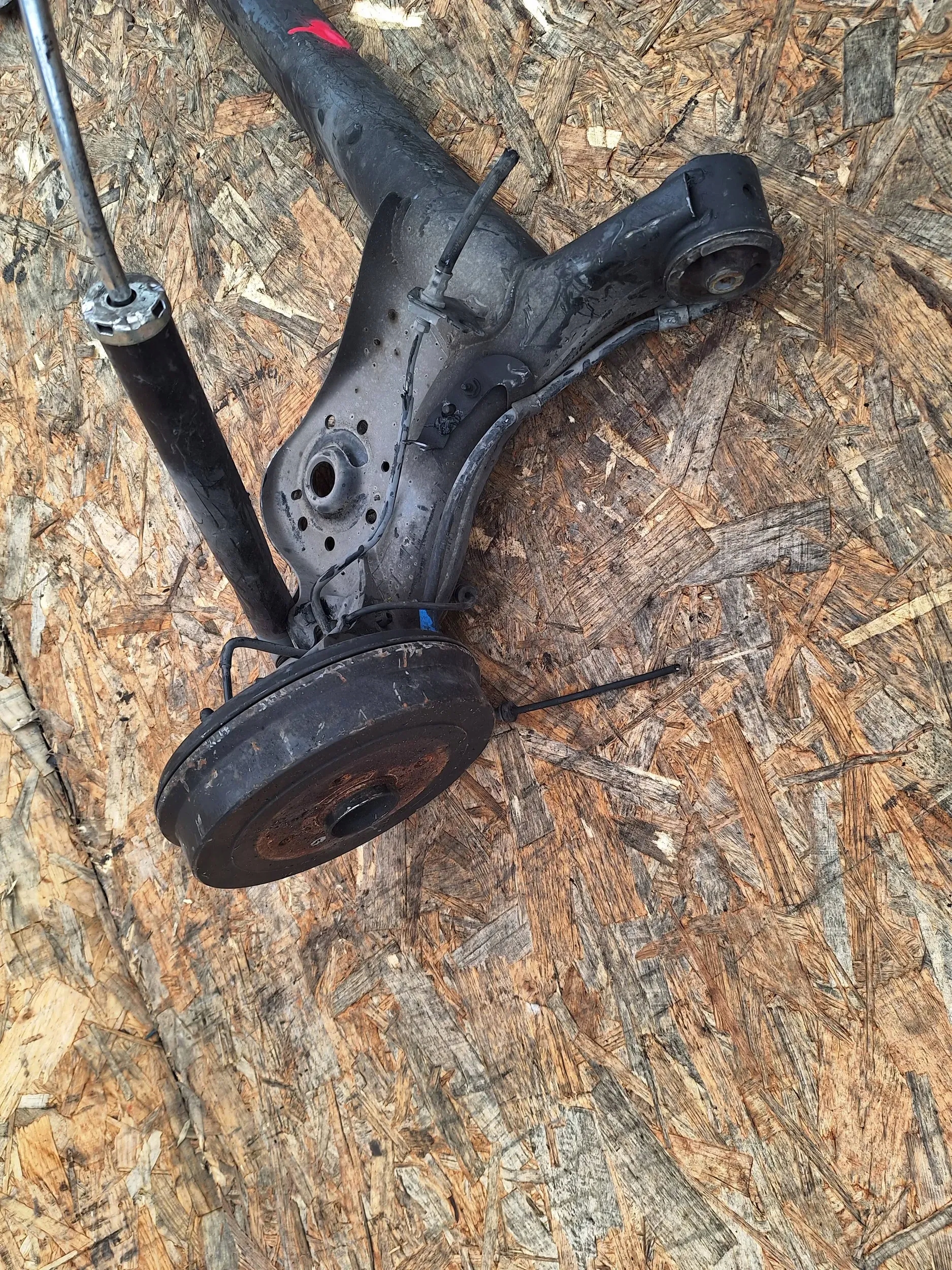 axis rear part rear Citroen C1 II Peugeot 108 14