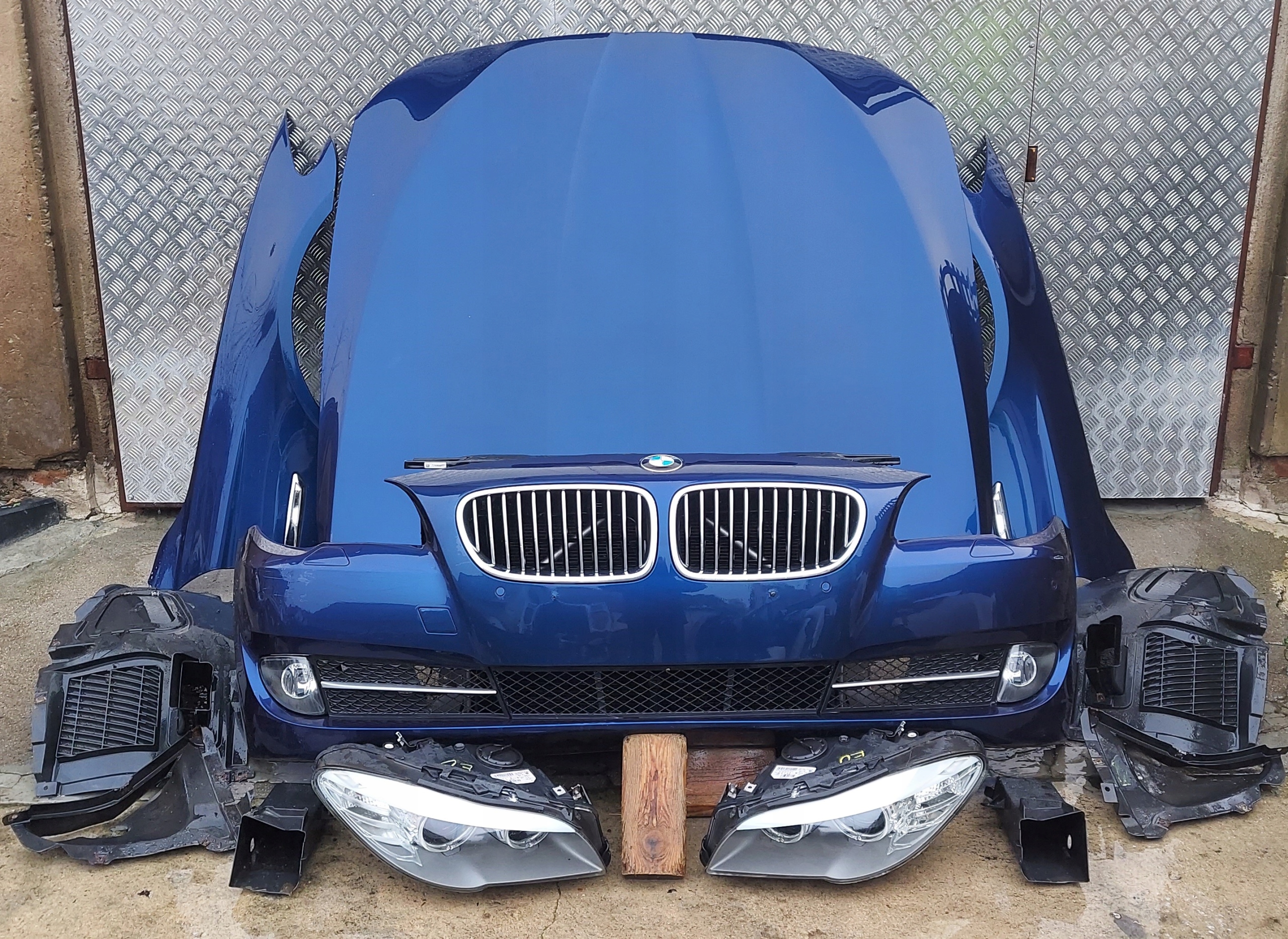 PARAFANGO DESTRA BMW 5 F10 F11 LAK: A76