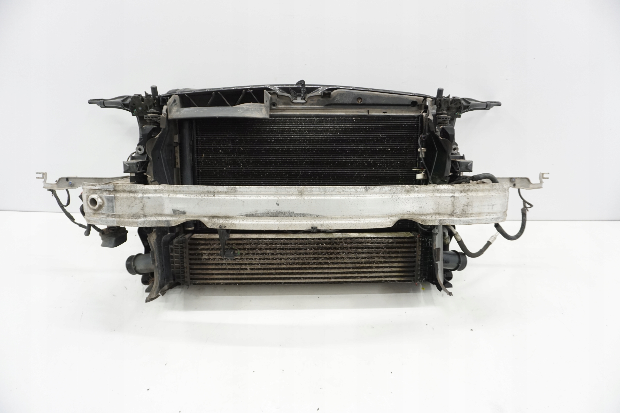 AUDI A6 C7 PAS PRZEDNI WZMOCNIENIE 2.0TDI AUTOMAT