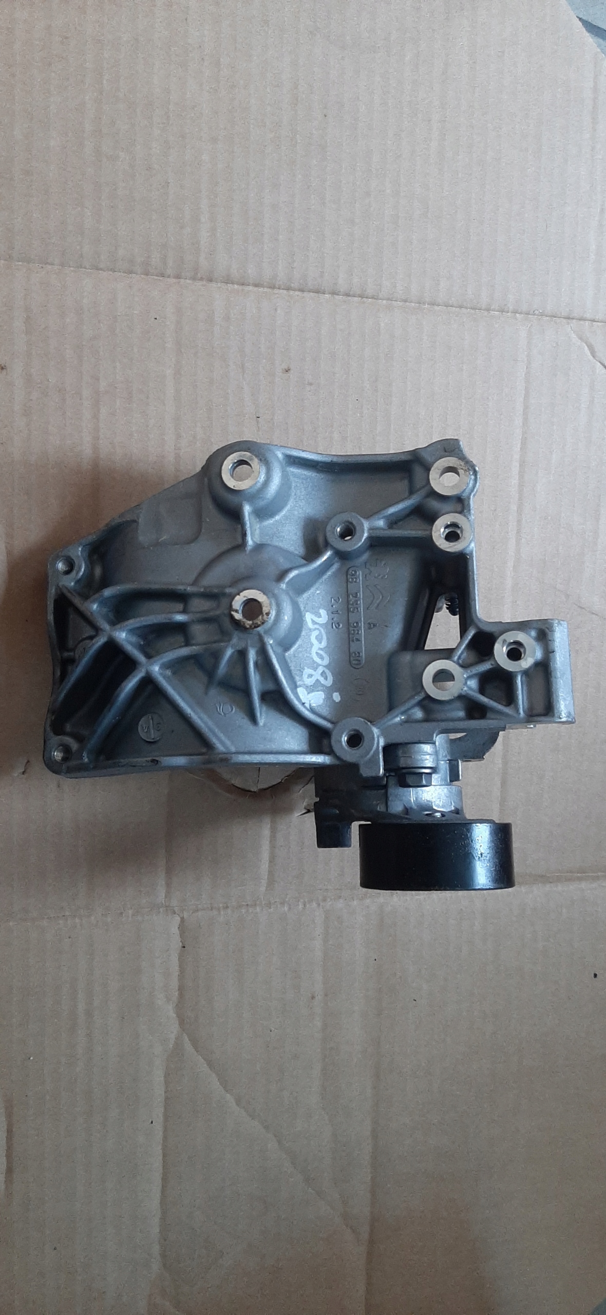 PEUGEOT CITROEN 1.5 HDI НАТЯГУВАЧ ЛАПИ 9823598480