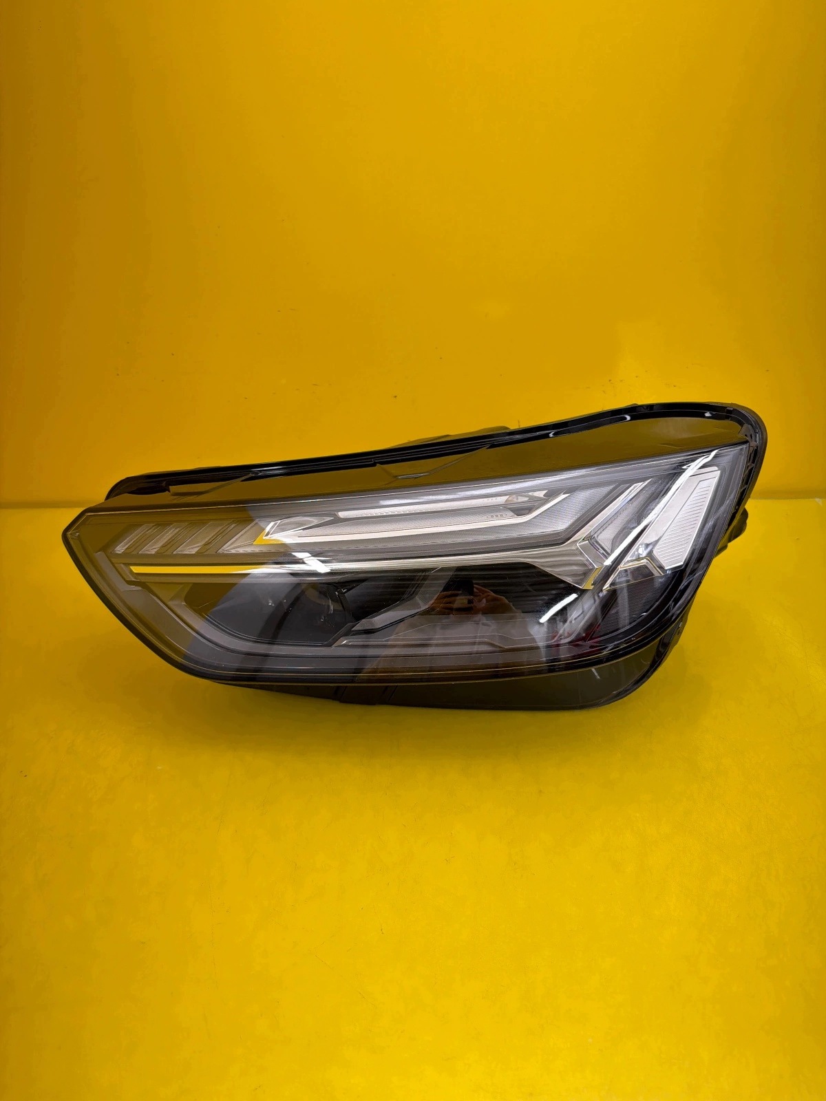 light left right Audi Q5 II 80A Lift Matrix 80A941035E 80A941036E