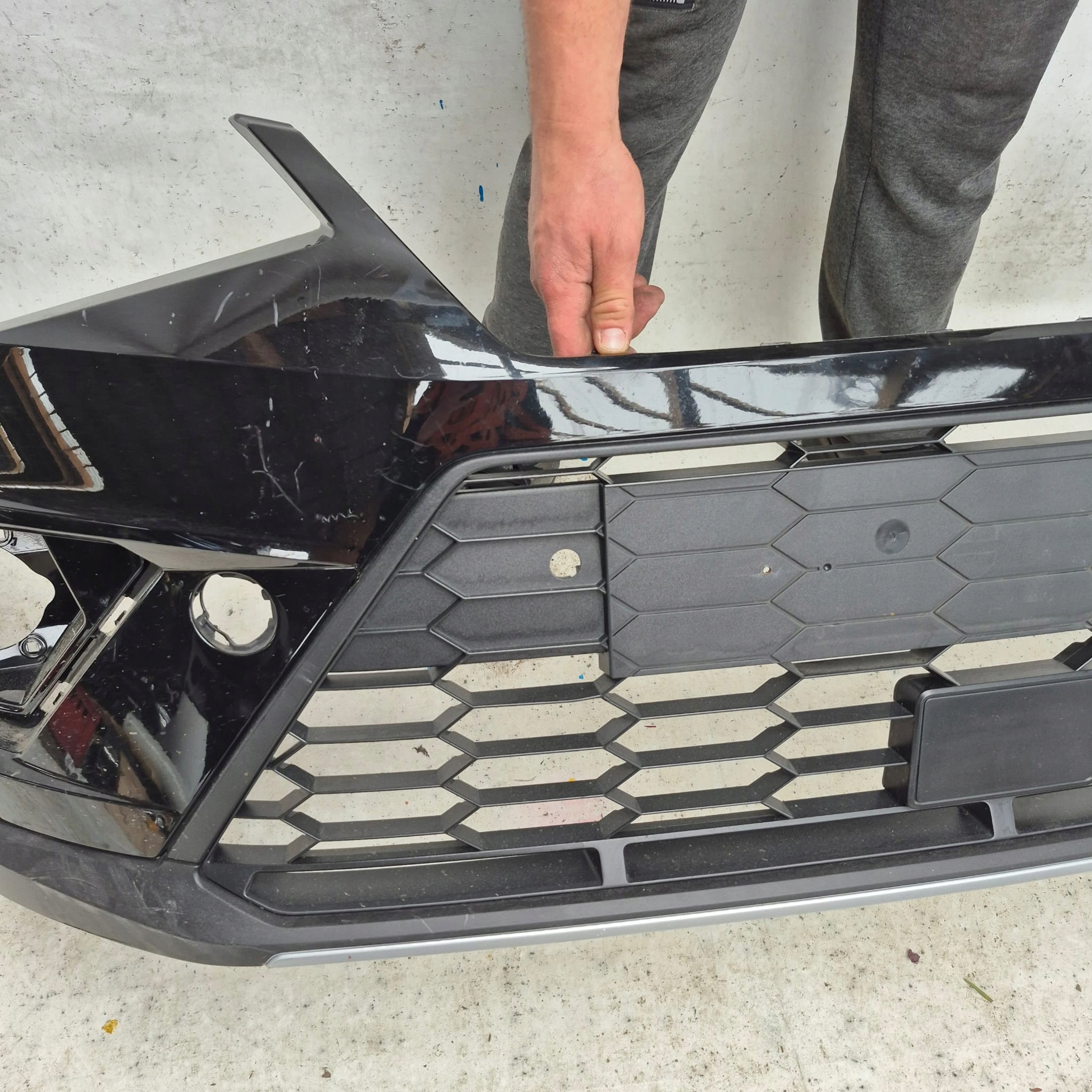 SEAT ARONA 17-21 bumper front front PDC