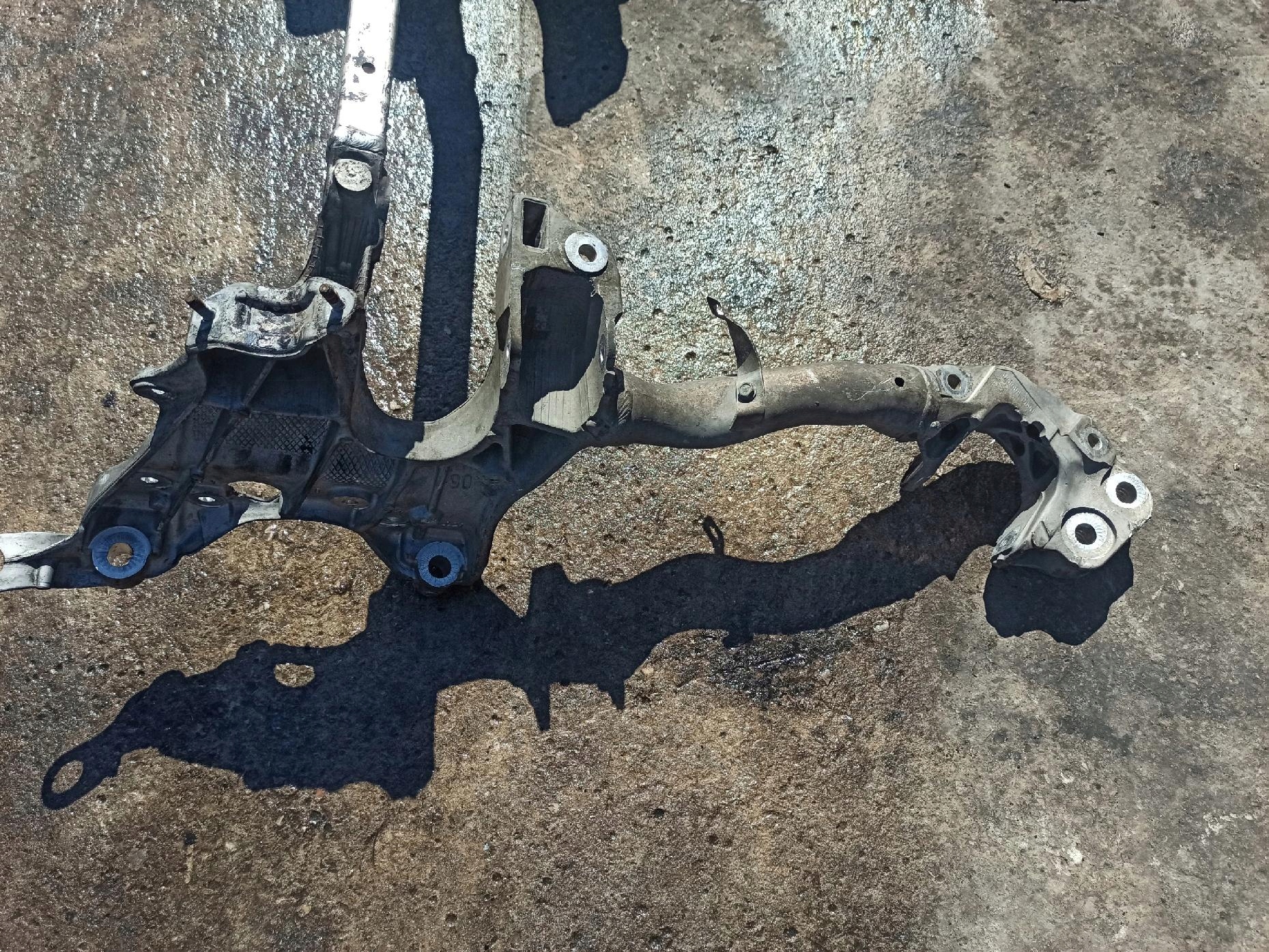 8T0399345H AUDI A4 B8 subframe axle beam front axle beam