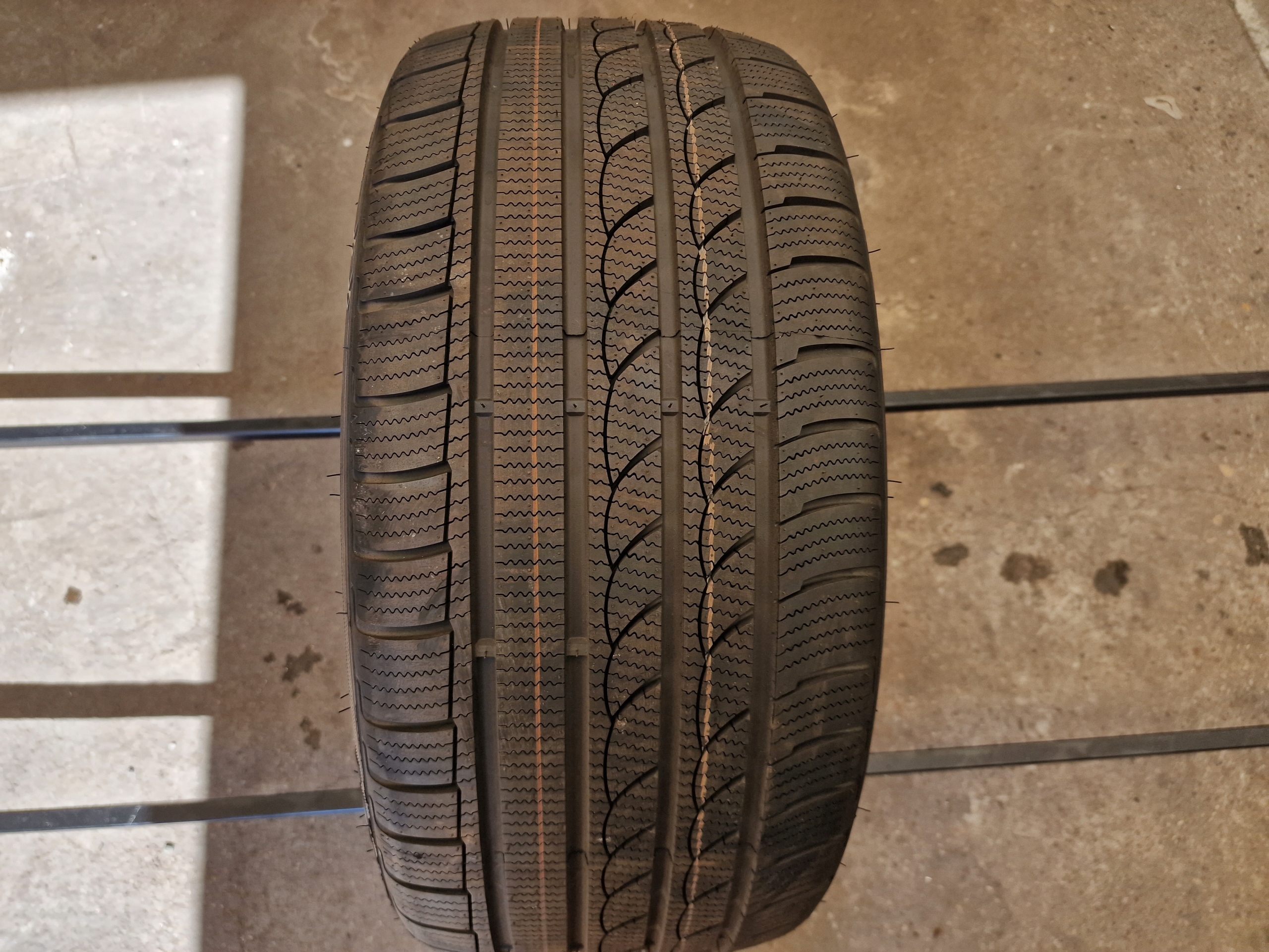 NOWA OPONA ZIMA TRISTAR ICE PLUS S210 245/35/19