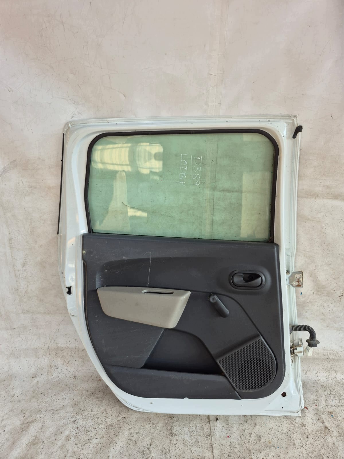 DACIA LODGY 12- door left rear part rear. LAK.D389