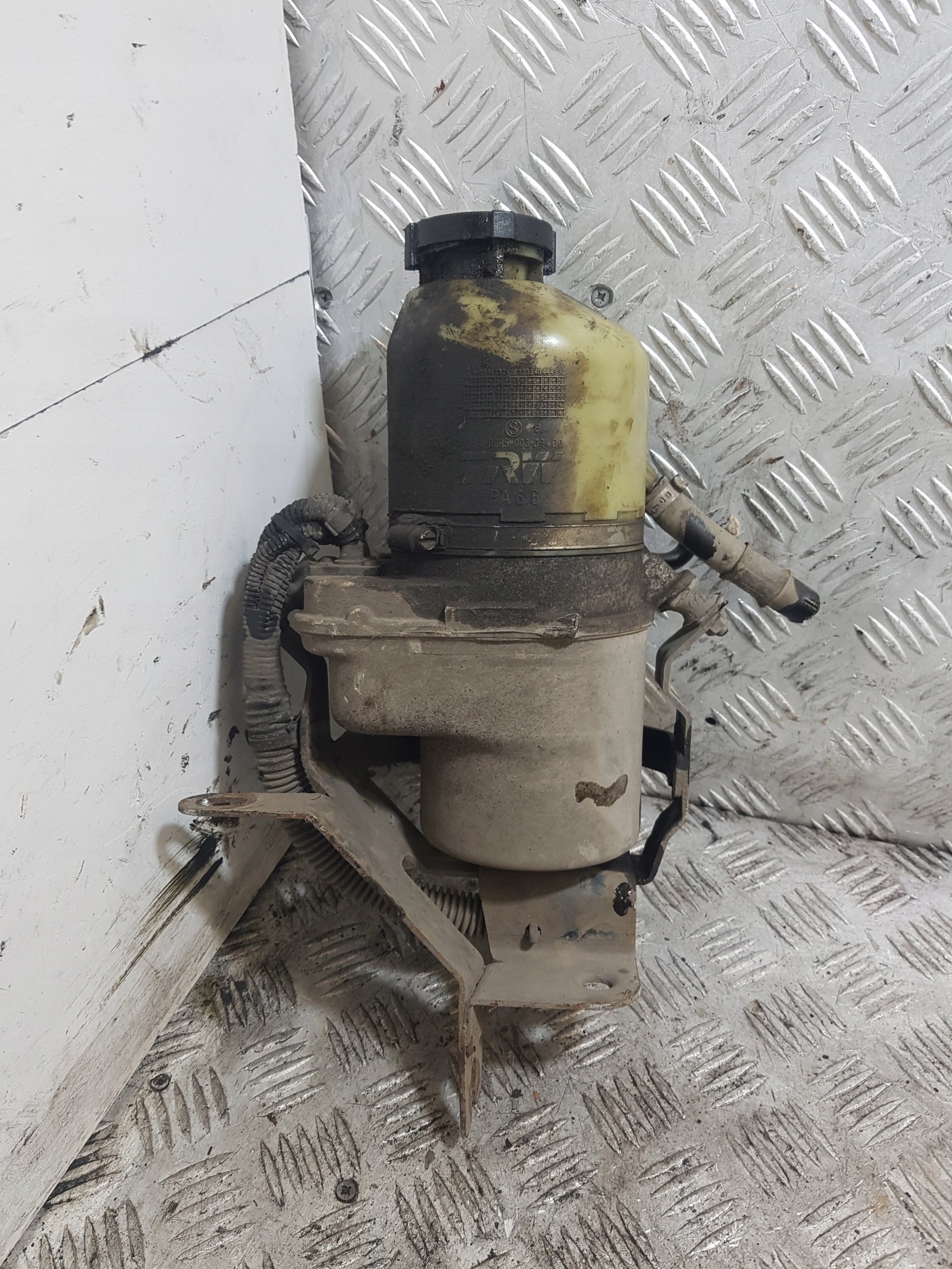 servo pump electrical OPEL ZAFIRA B