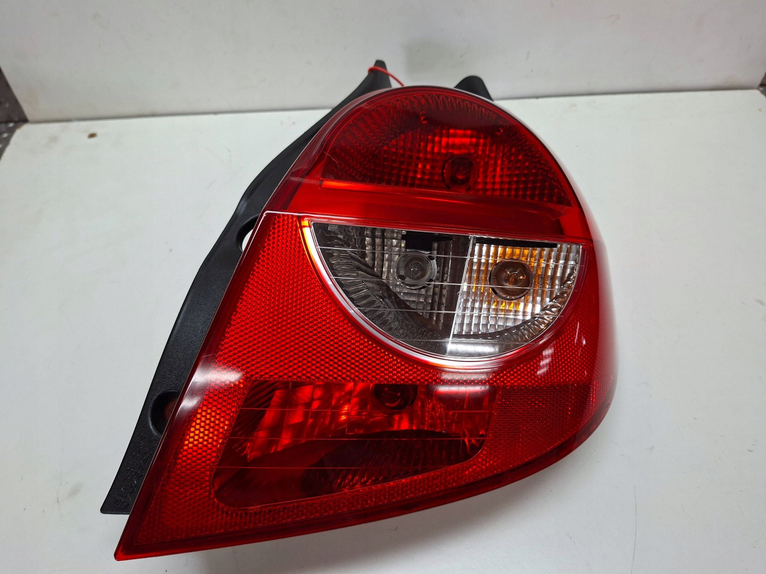 light rear right 89035080 RENAULT CLIO III 2006
