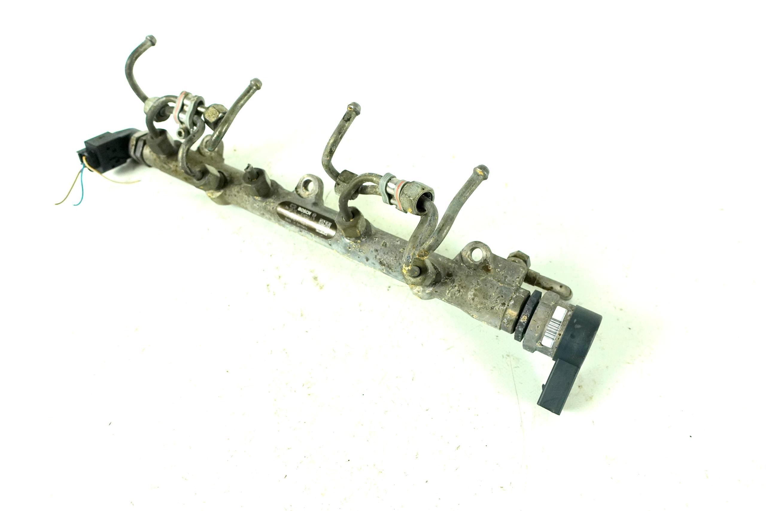 capteur rampe injection carburant BMW 5 E60 E61 3 E90 2.0D 0445214030 7787164