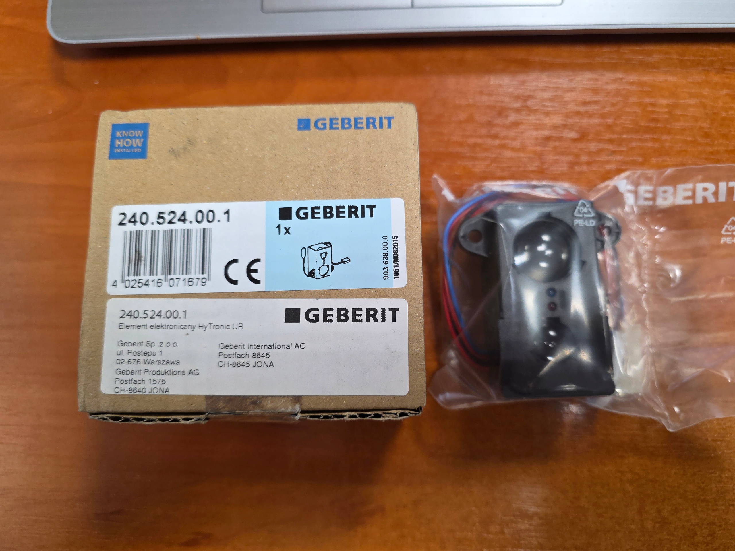 Elektronický prvok pre pisoáre Geberit HyTronic Ur 240.524.00.1