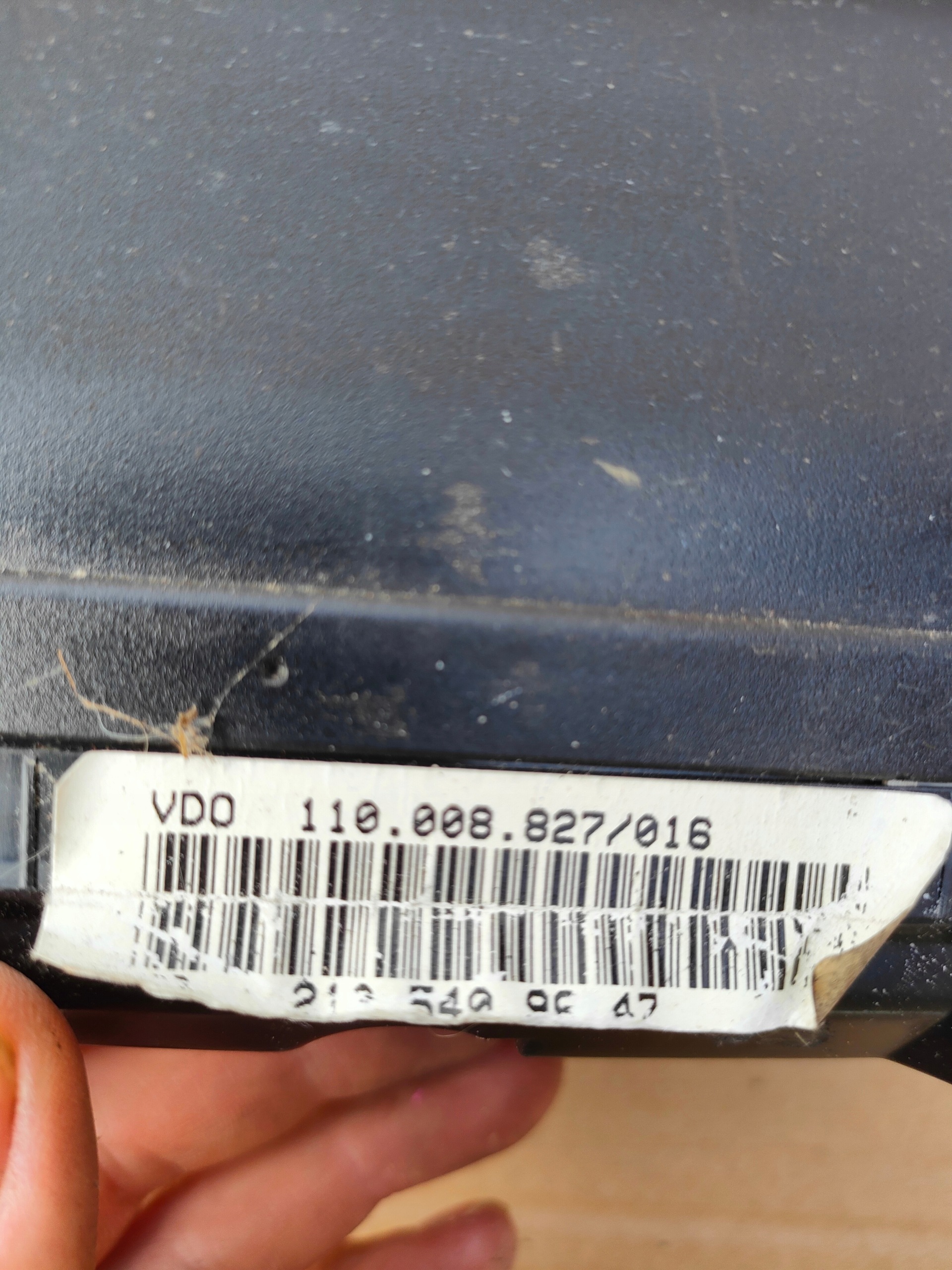 MERCEDES E W210 3.0TD dials 2105409647