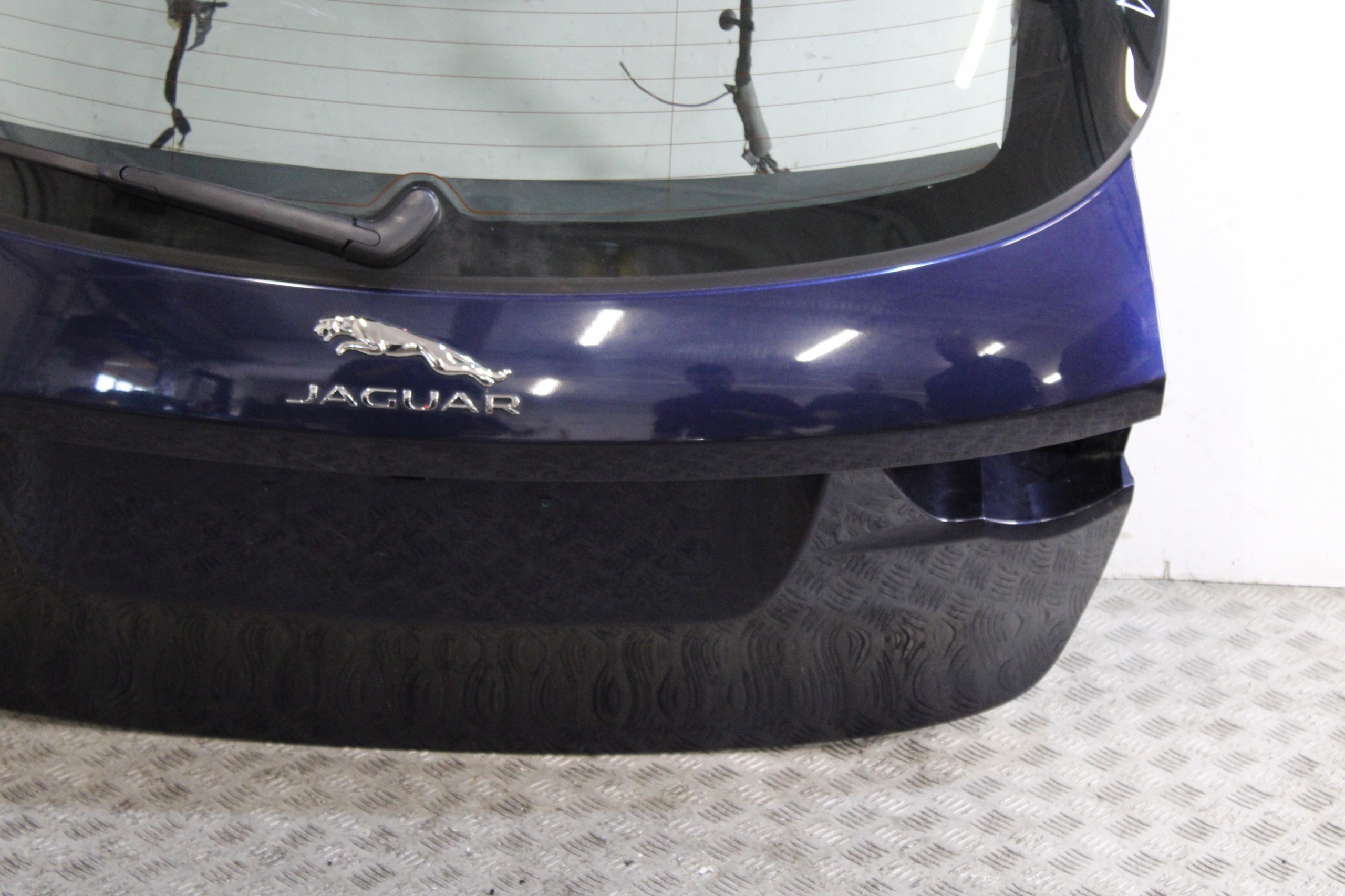 trunk door boot JAGUAR F-PACE X761