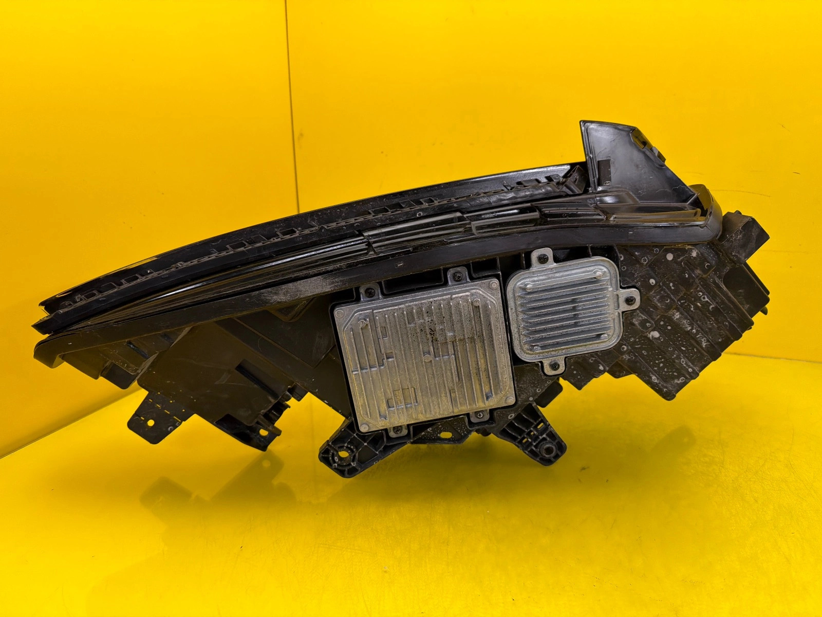 Licht links vorne BYD Sealion 7 Full Led UKEA4121010A