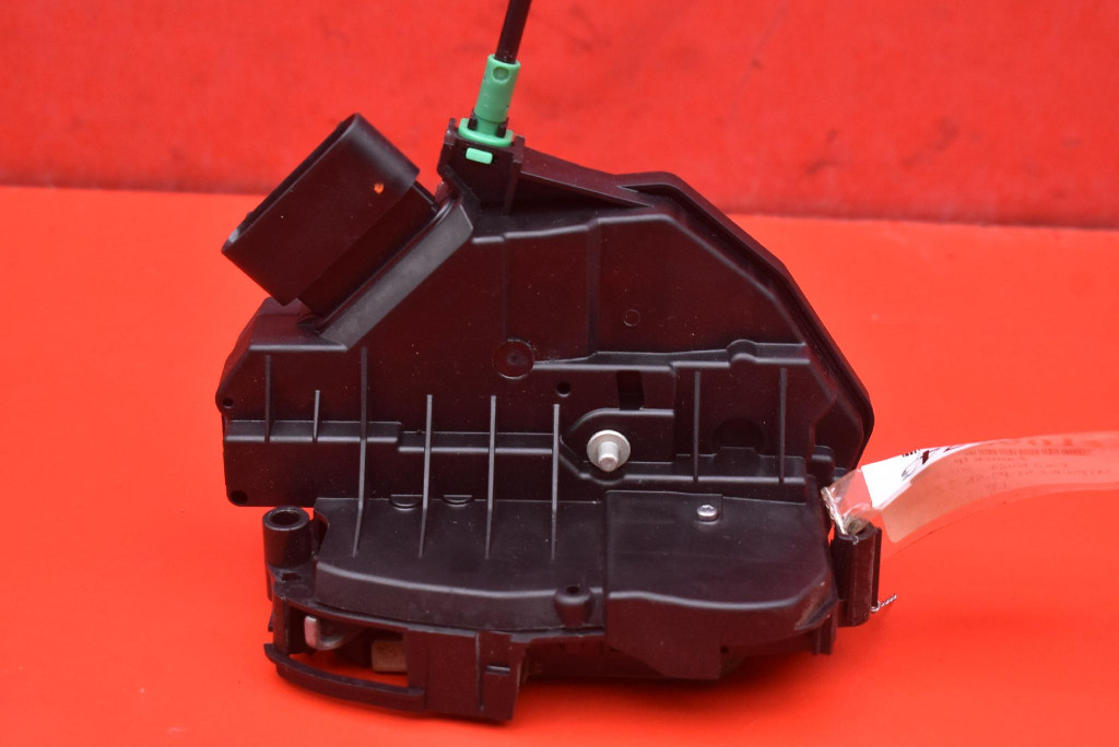 lock door left front front EU BM5A-A21813-AE FORD KUGA MK2 13-20