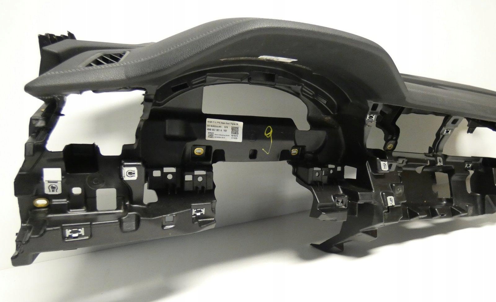 AUDI Q8 4M8857001H console dashboard instrument panel