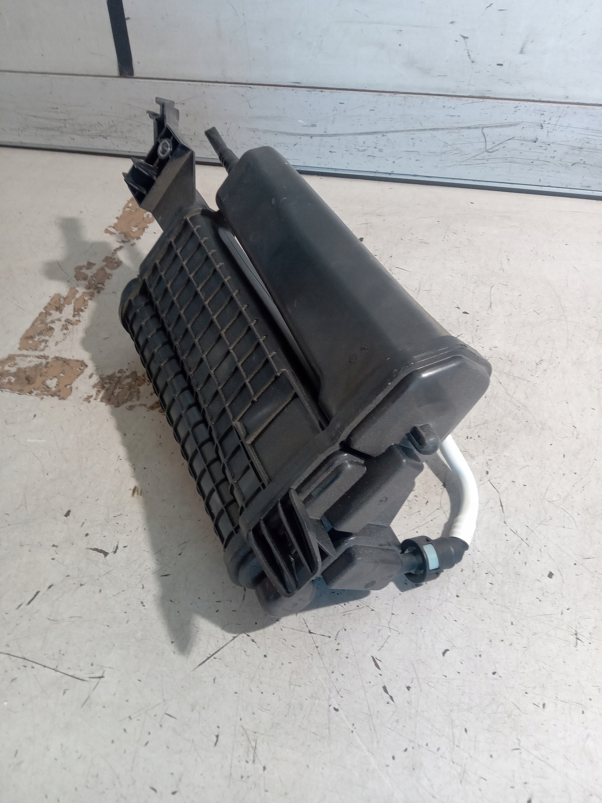 VW T-ROC УГОЛЬНЫЙ ФИЛЬТР 5WA201801