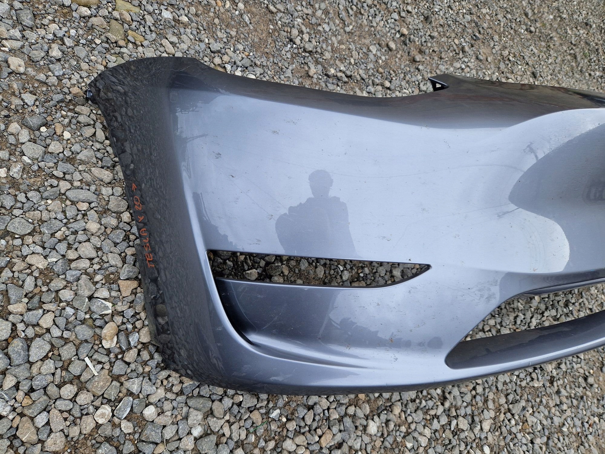Frontstoßstange TESLA MODEL Y 2020R->