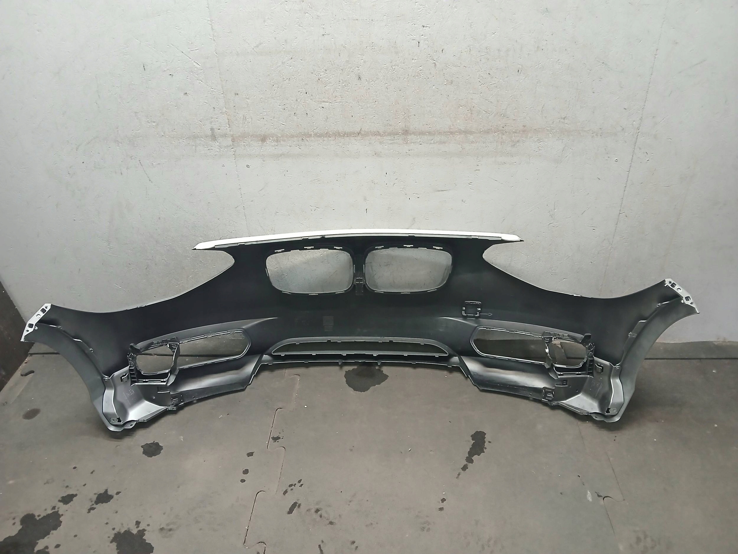 bumper front BMW and 1 F20
