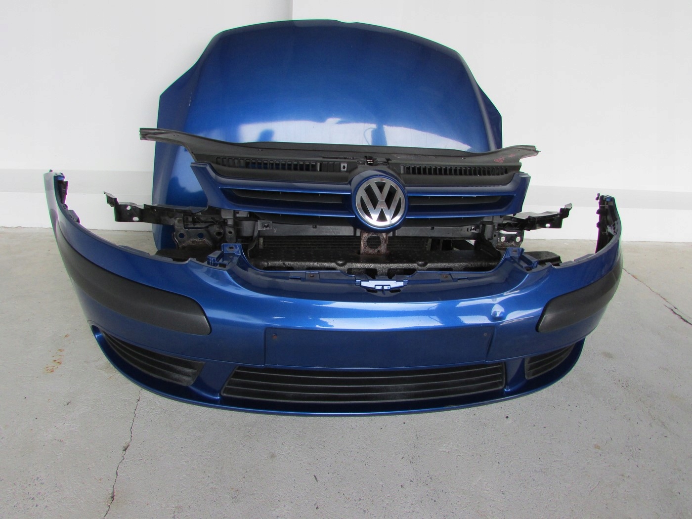 бампер передний капот ремень vw Golf V 5 PLUS LC5J