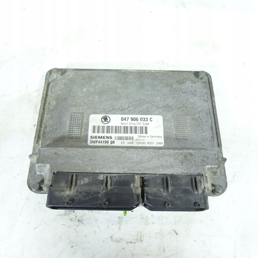 SKODA FABIA e 1.4B centralina motore 047906033C