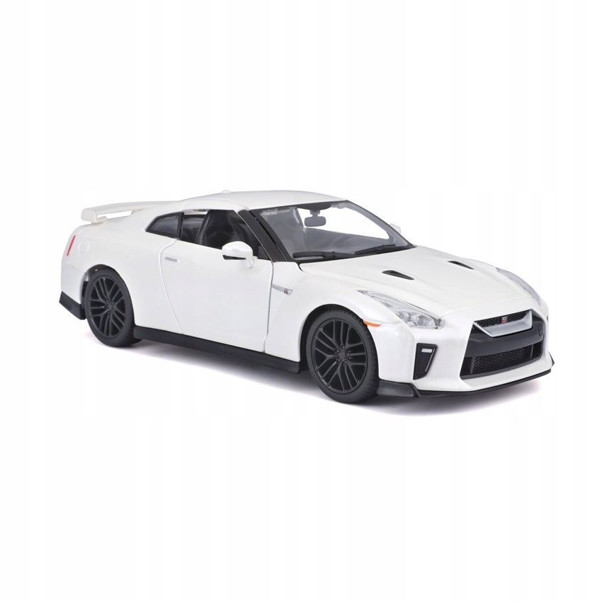 Nissan Gt-r 1:24 model Bburago 18-21082 bílá