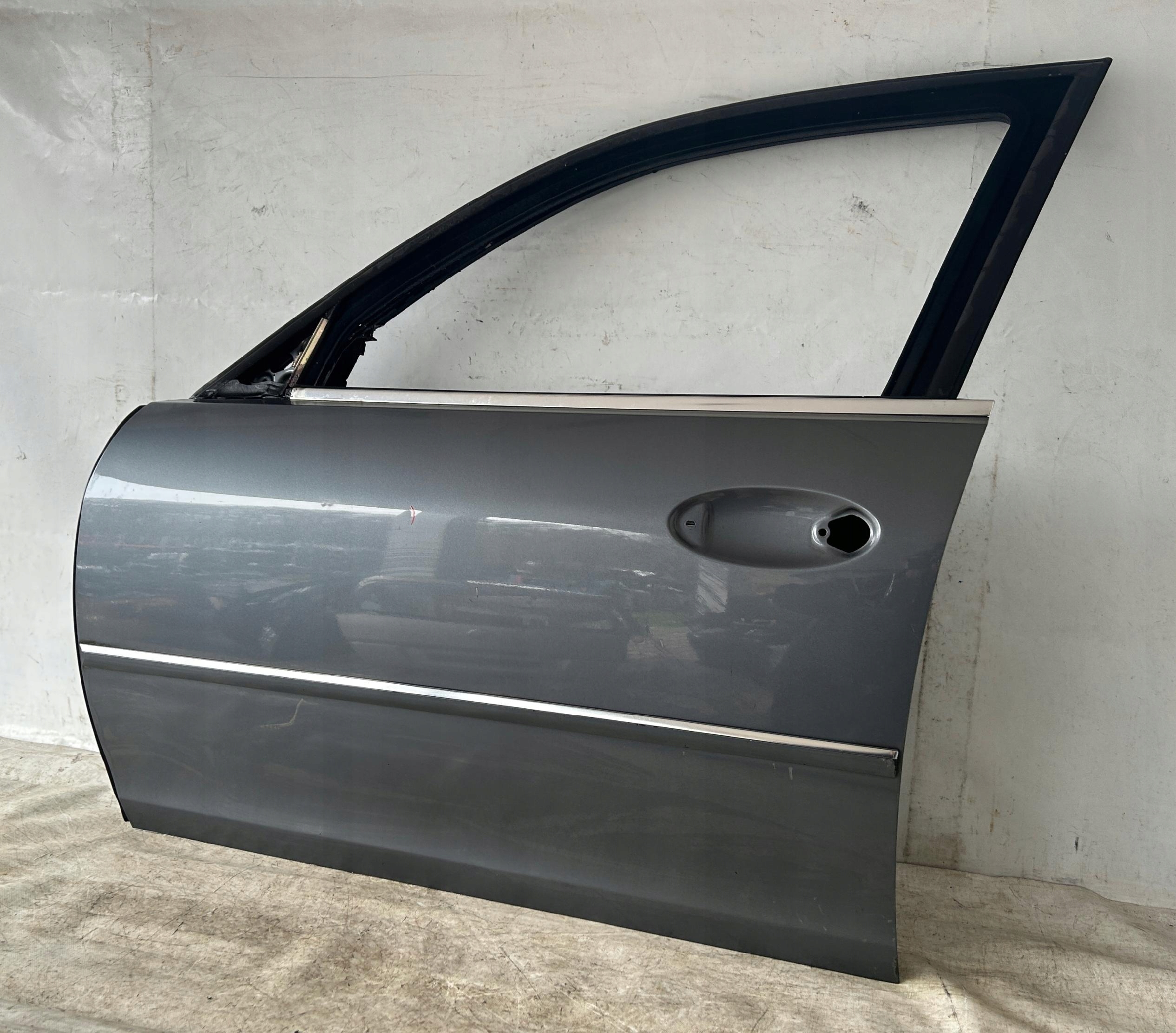 door left front front LANCIA THESIS