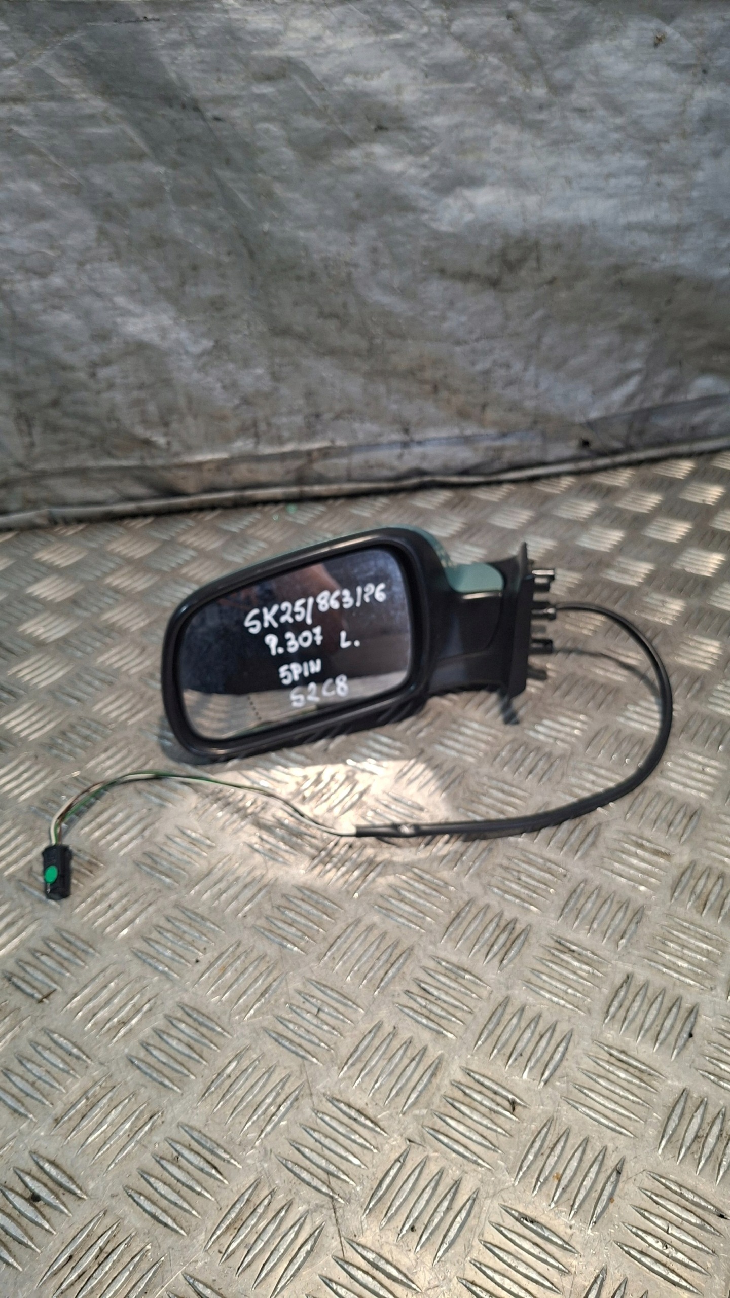 mirror left 5 PIN PEUGEOT 307