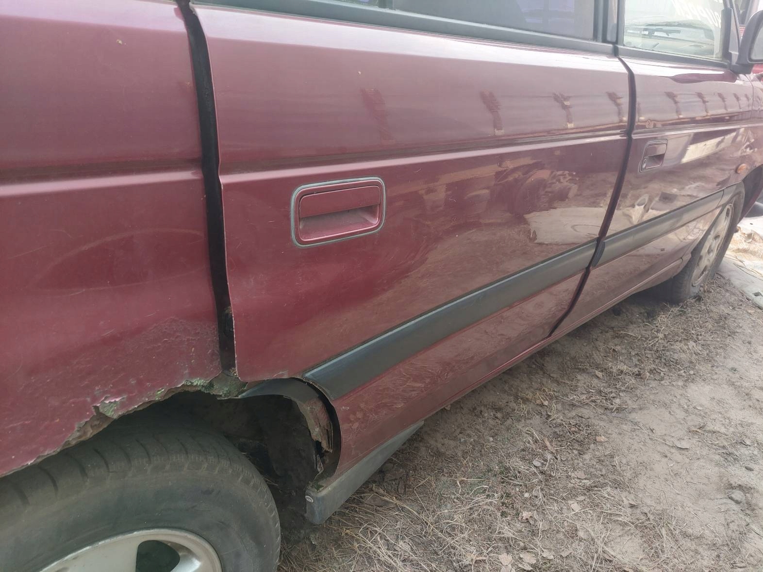door complete right rear part MAZDA MPV and FL