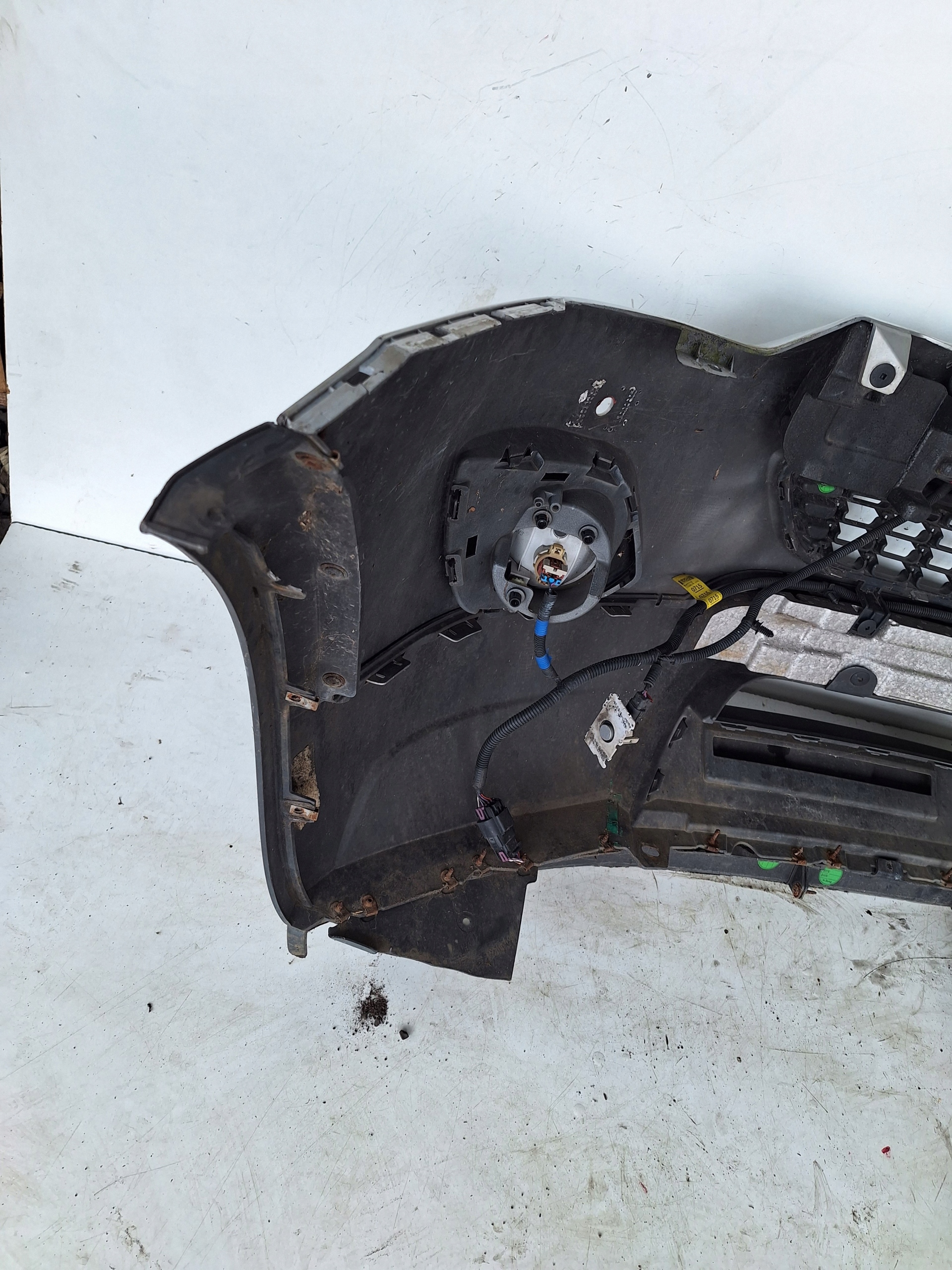 OPEL ANTARA LIFT 10-15 bumper + PDC