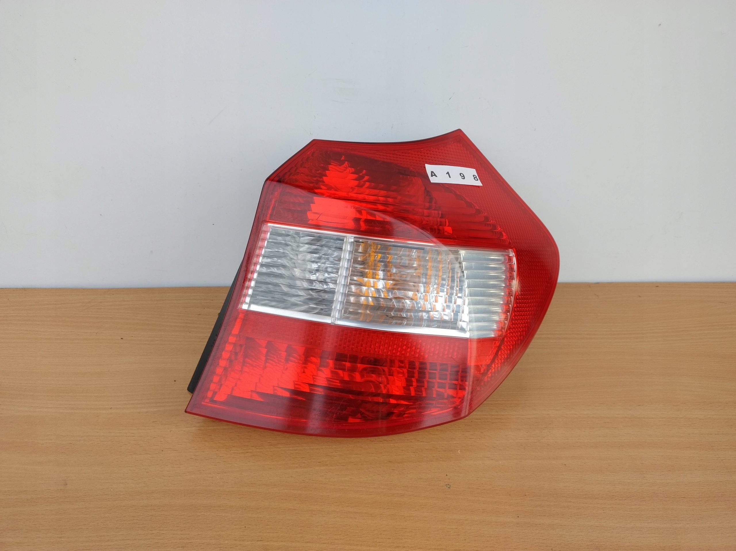 BMW 1 E87 right light rear part rear + WKLAD 6324502