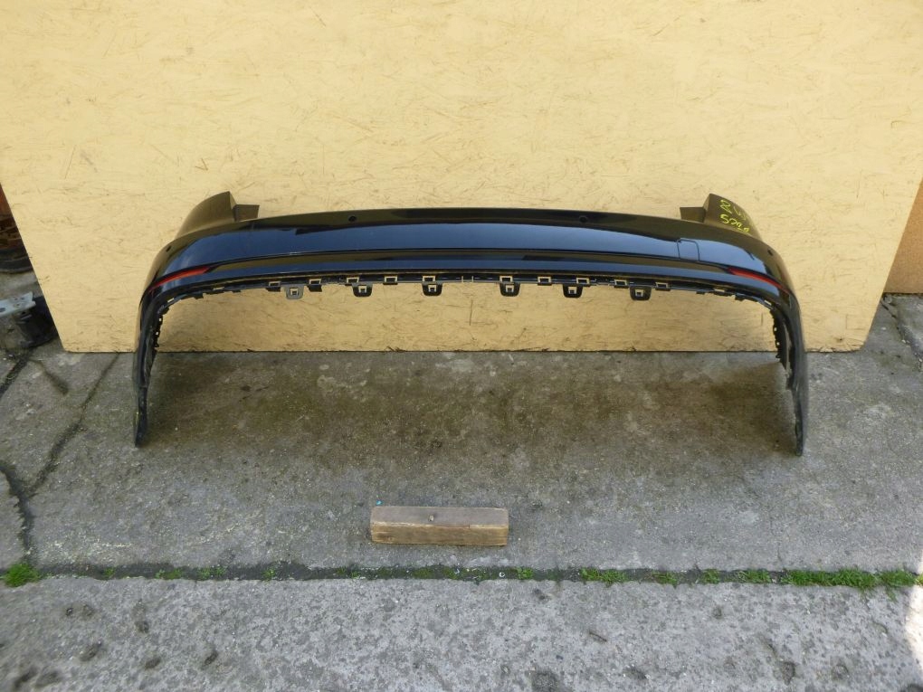 AUDI A4 B9 8W9 KOMBI 15- PARAURTI POSTERIORE