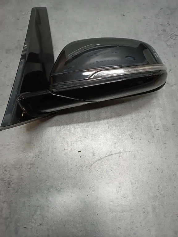 BMW 2 F45 LUSTERKO LEWE KOL.475 Producent części BMW OE