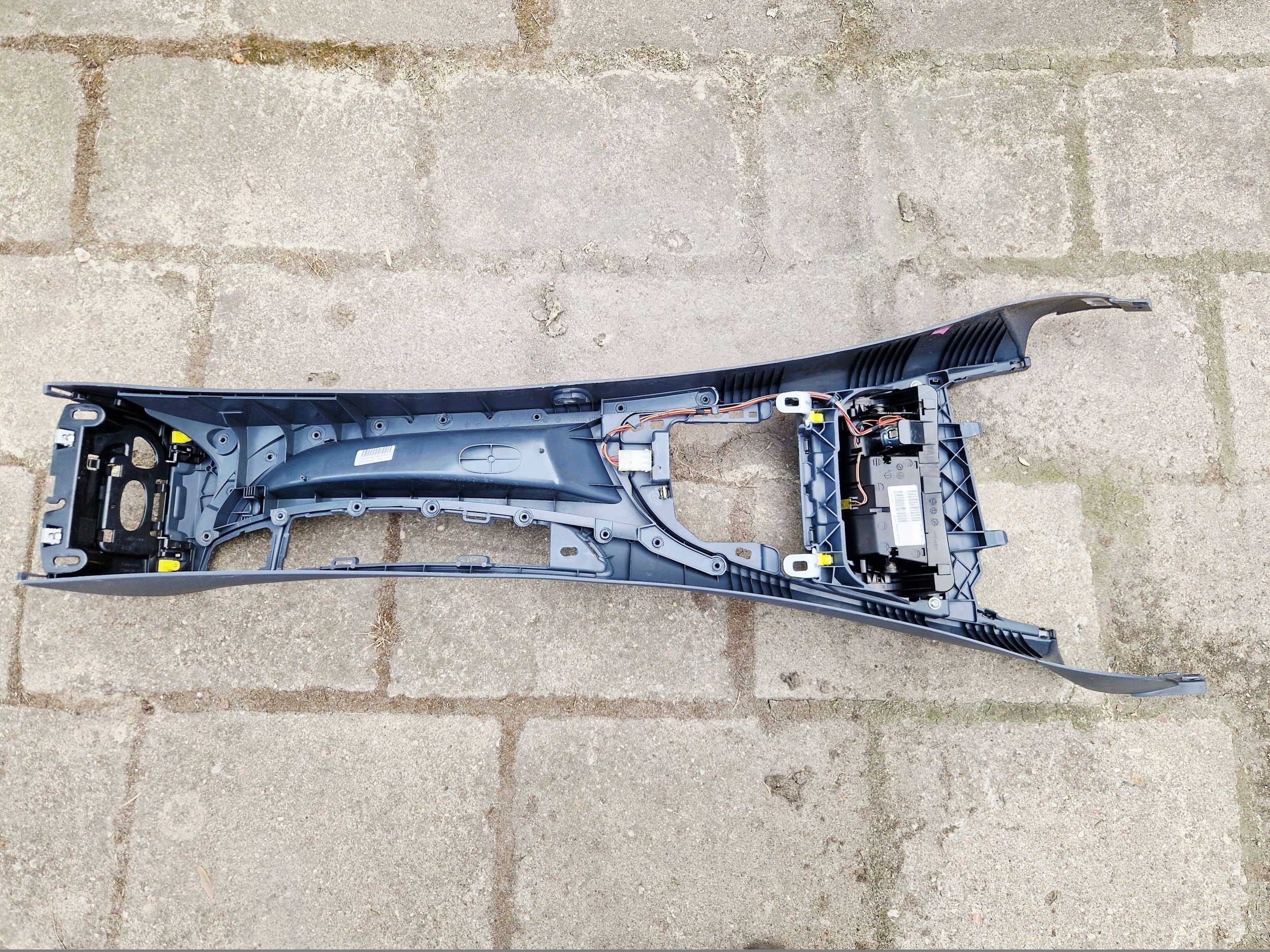 tábla Közép BMW 1 E81 E87 7122226