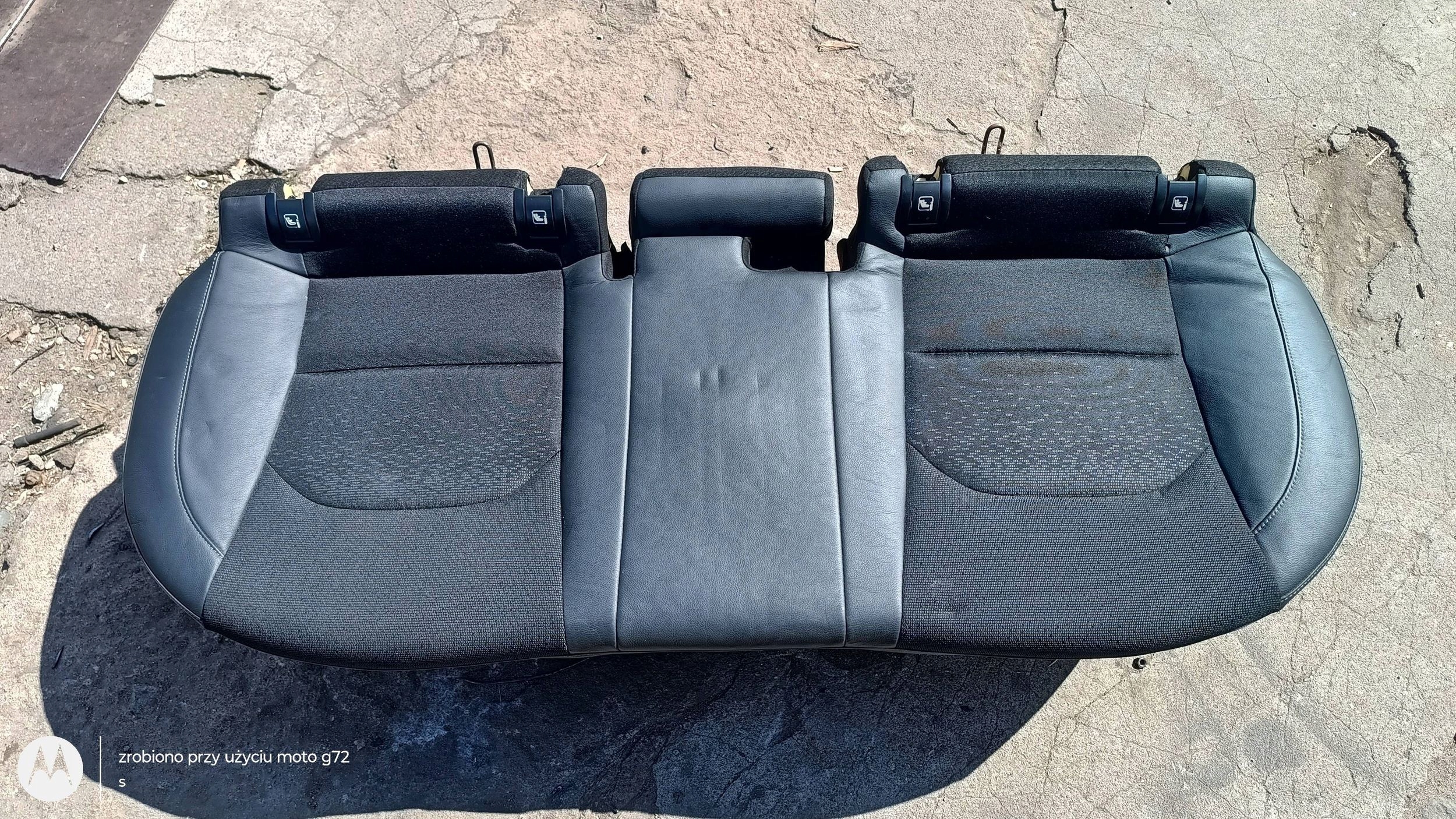 HYUNDAI I30 III HB Sitz heck hinten 89100-G4010 2017